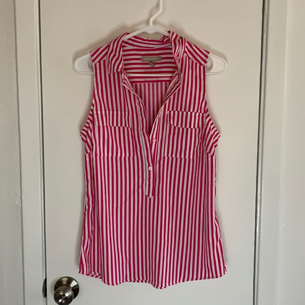 Stylish partially button-up muscle shirt with stripes